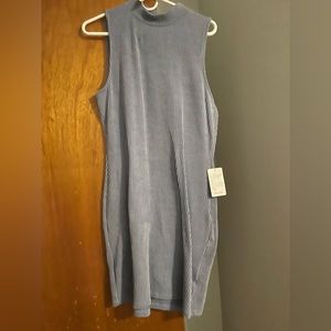 High neck sleeveless dress
